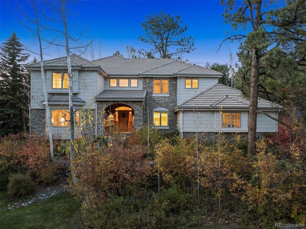 6 bedroom house for sale at 846 Good Hope Dr Castle Pines Village - $1,295,000