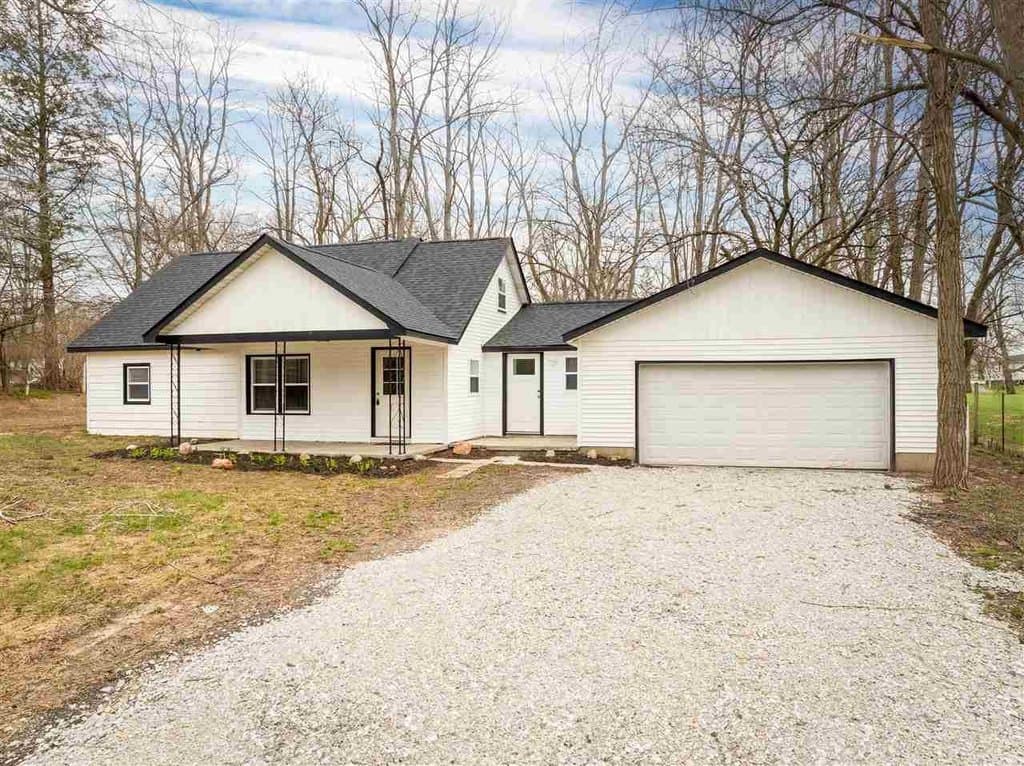 4 bedroom house for sale at 1317 Kellam Rd Centerville - $190,000