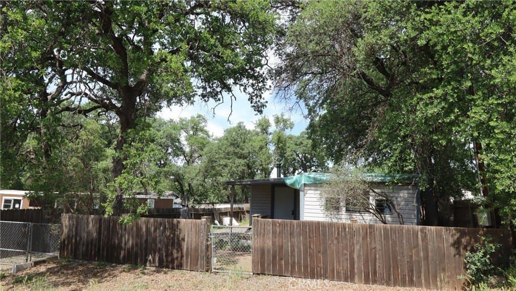 2 bedroom mobile home for sale at 16064 31st Ave Clearlake 95422 - $95,000