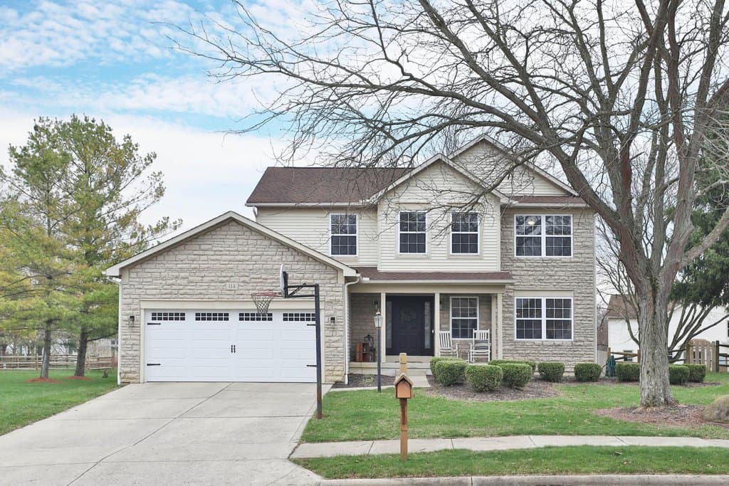 4 bedroom house for sale at 114 Ash St Delaware 43015 - $450,000