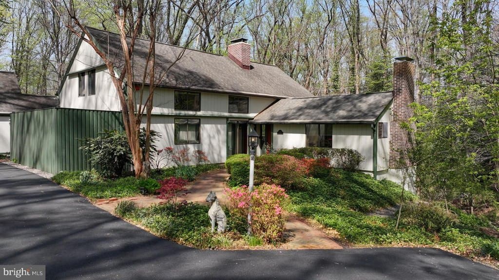 5 bedroom house for sale at 508 Epping Forest Rd Parole 21401 - $1,200,000