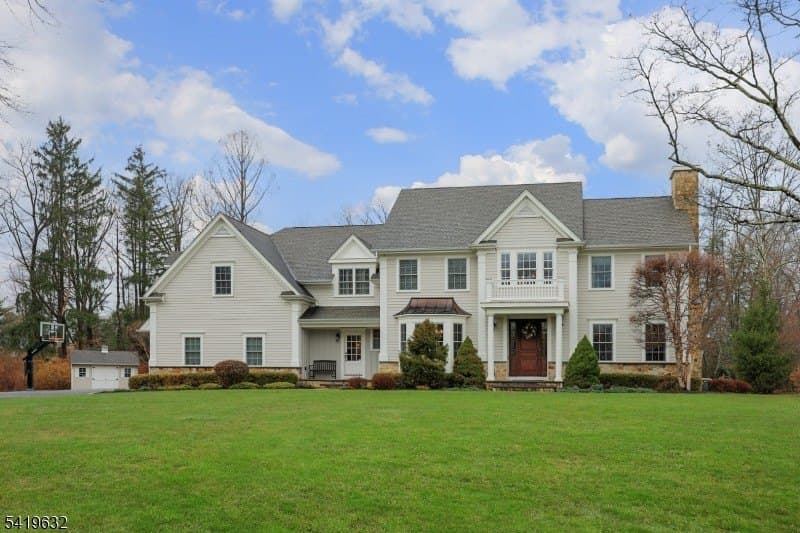5 bedroom house for sale at 23 Galloping Hill Rd Basking Ridge - $2,150,000