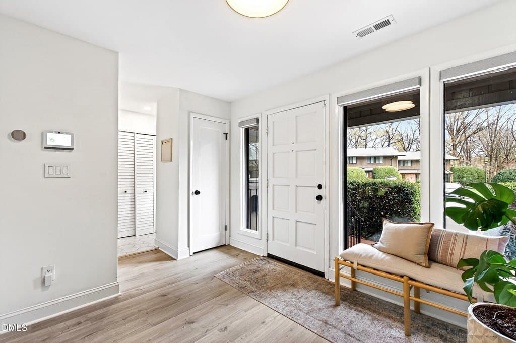 3 bedroom condo for sale at 907 Oak Tree Dr Chapel Hill - $385,000