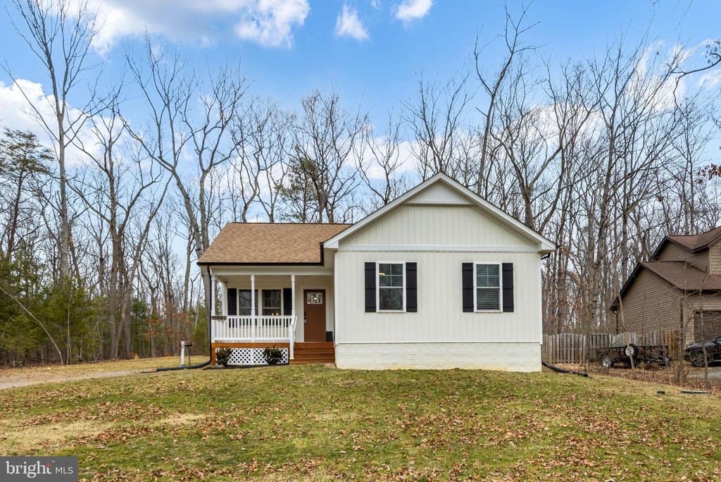 3 bedroom house for sale at 11601 Wilderness Park Dr Lake Wilderness 22551 - $390,000
