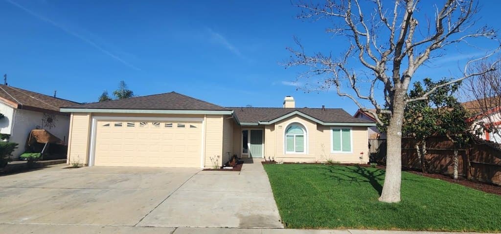 5 bedroom house for sale at 1206 Morris Ave Greenfield - $610,000