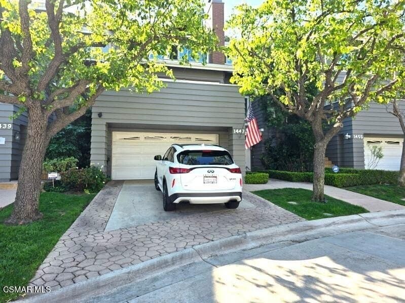 3 bedroom townhouse for sale at 1447 North View Dr Unit 56 Thousand Oaks 91362 - $1,099,000