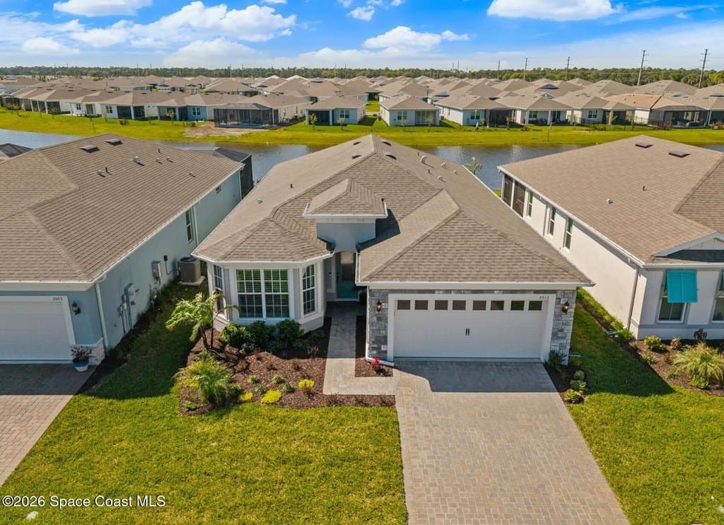 3 bedroom house for sale at 3513 Coastline Ln Melbourne 32940 - $700,000