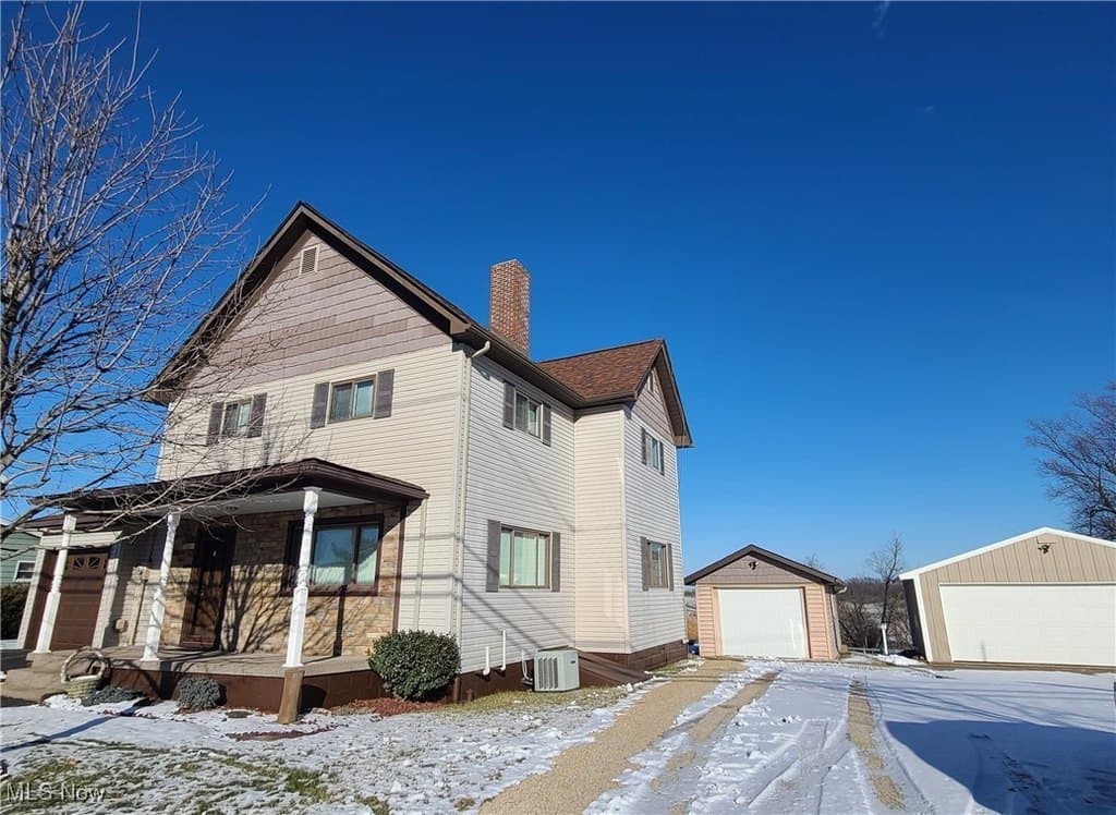 3 bedroom house for sale at 49408 U S Route 250 Adena - $205,000