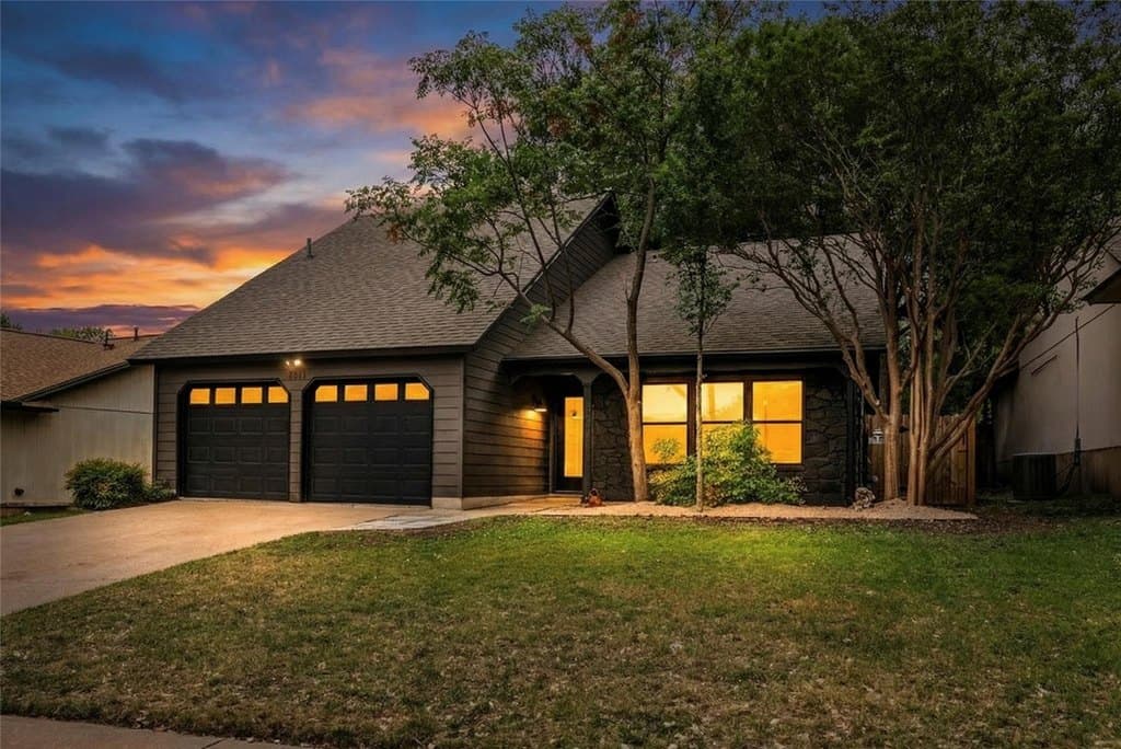 3 bedroom house for sale at 4411 Cumbria Ln Austin - $645,000
