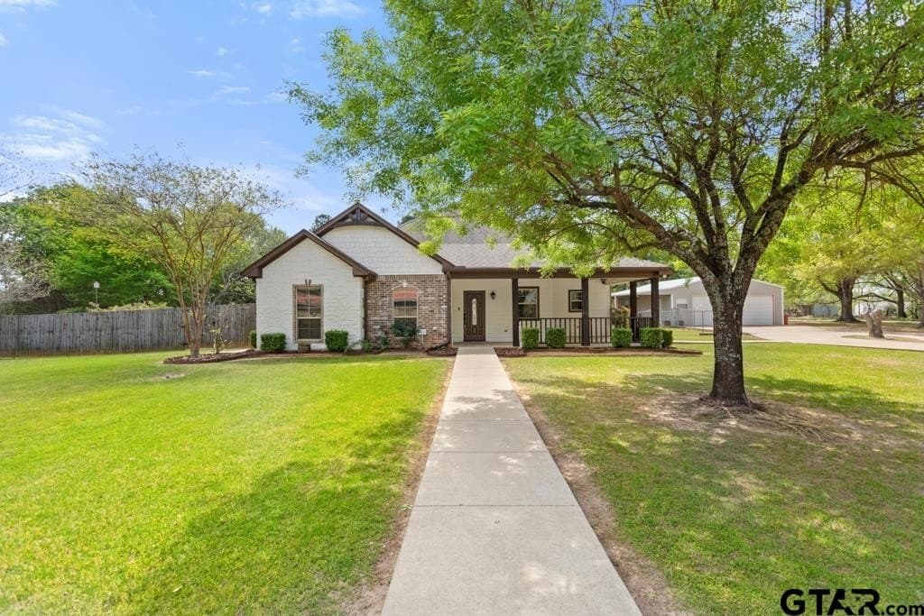 3 bedroom house for sale at 10778 County Road 1346 Tyler 75709 - $395,000