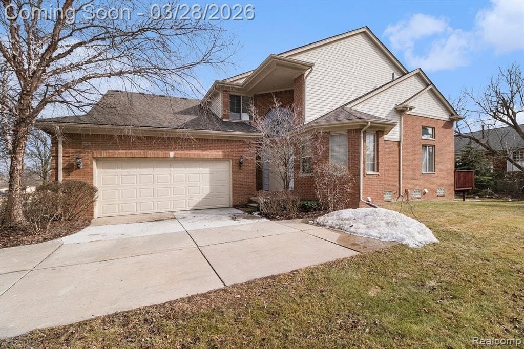 3 bedroom condo for sale at 1028 Maya Ct Troy 48085 - $545,000