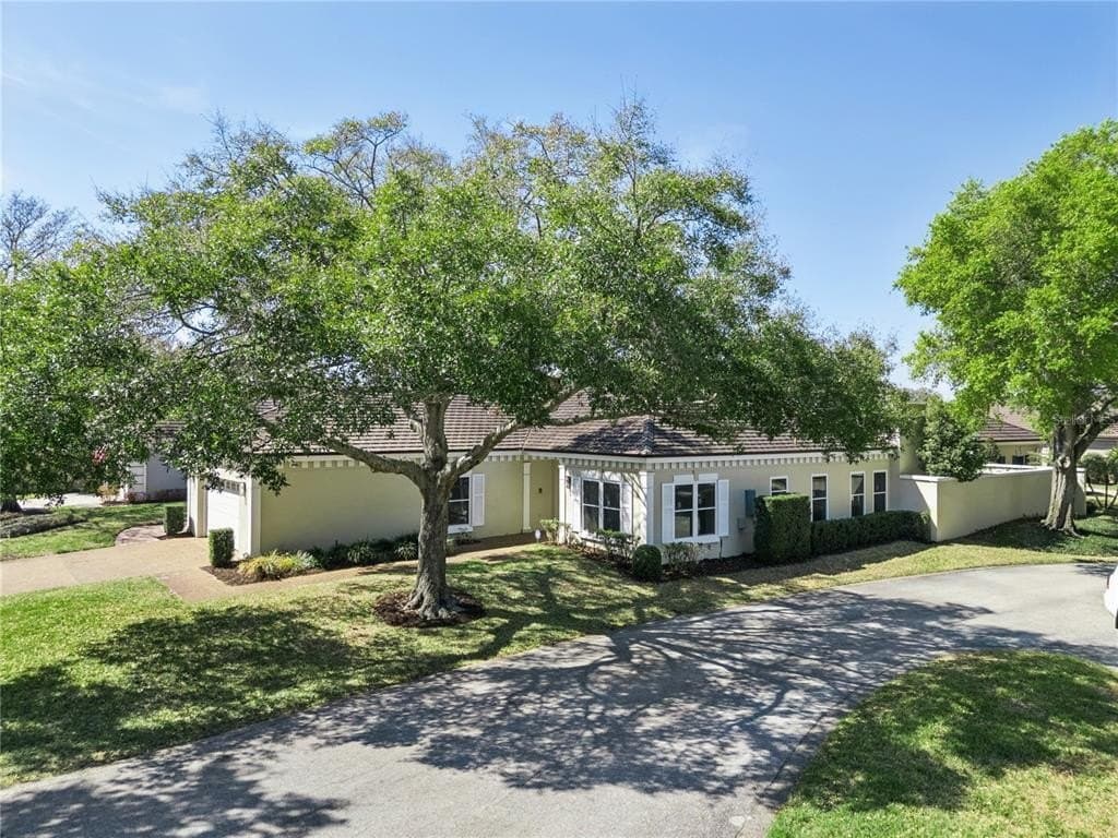 3 bedroom house for sale at 6034 Jamestown Park Unit 109 Bay Hill - $975,000