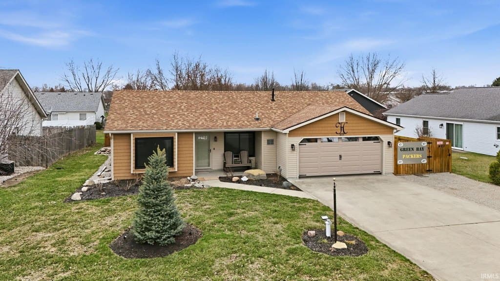 3 bedroom house for sale at 423 Autumn Ct Bluffton - $250,000