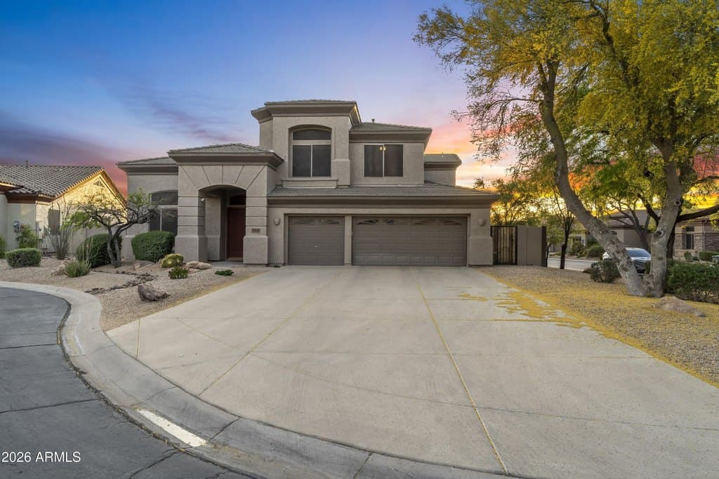 4 bedroom house for sale at 28222 N 50th Pl Cave Creek - $875,000
