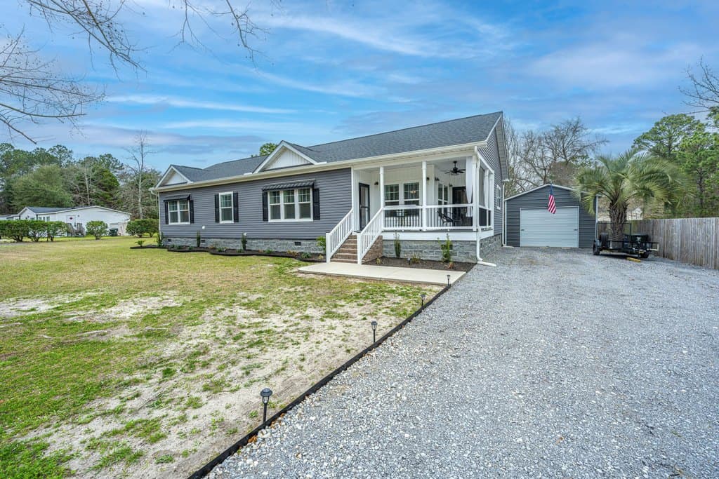 3 bedroom house for sale at 164 Albacore Rd Bonneau - $450,000