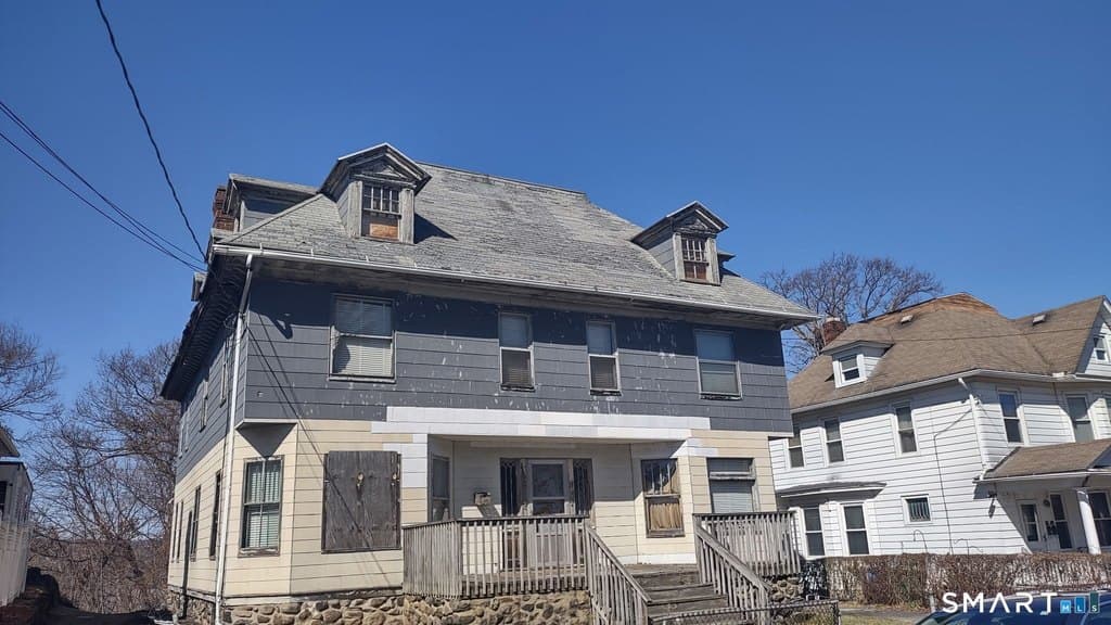 11 bedroom multi-family for sale at 73 Elmwood Ave Waterbury 06710 - $299,999