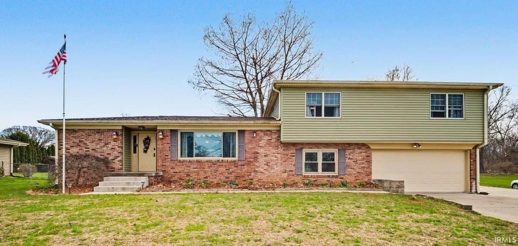 4 bedroom house for sale at 3603 Donna Dr Lafayette - $389,900