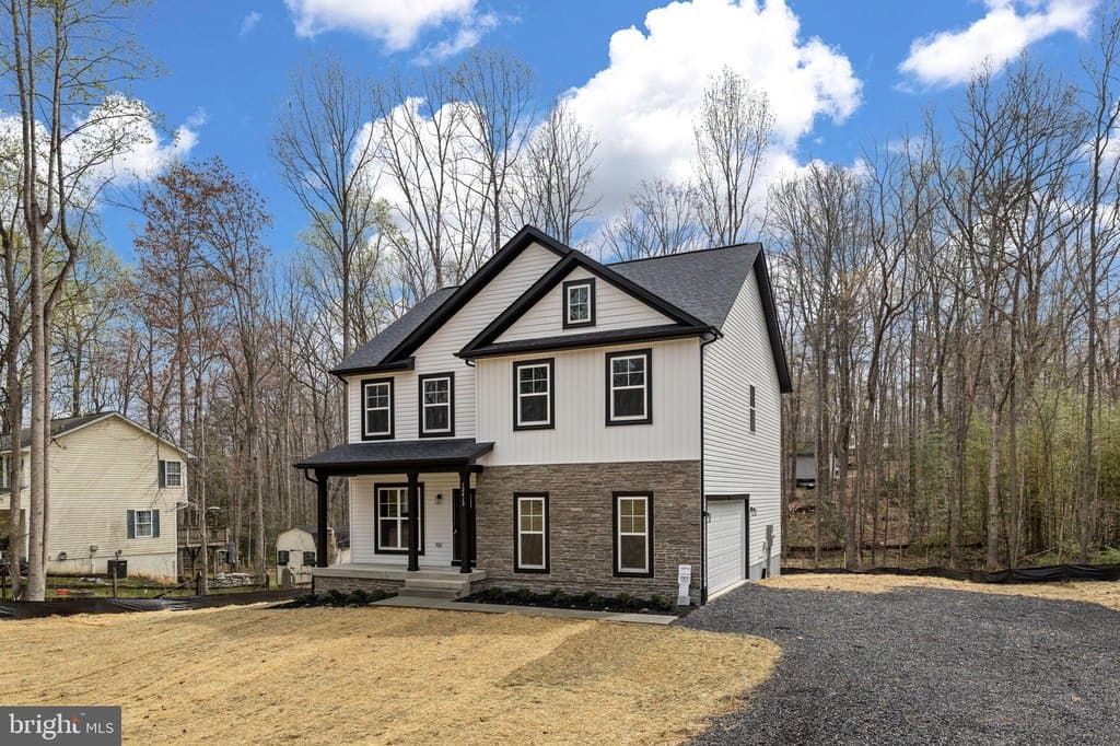 4 bedroom house for sale at 12413 Toll House Rd Lake Wilderness 22551 - $524,900