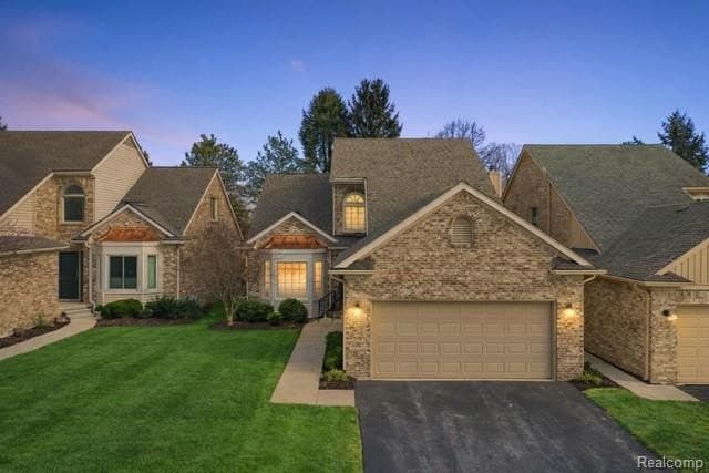 3 bedroom condo for sale at 45325 Stonehedge Dr Plymouth 48170 - $528,900