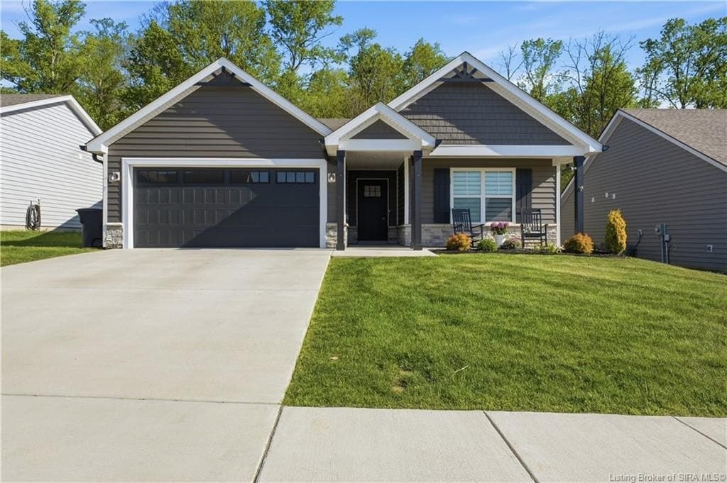 3 bedroom house for sale at 8116 Zelpha Blvd Georgetown 47122 - $305,000