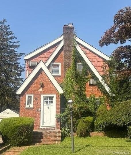 4 bedroom house for sale at 1900 Carleton Pl Baldwin - $675,000