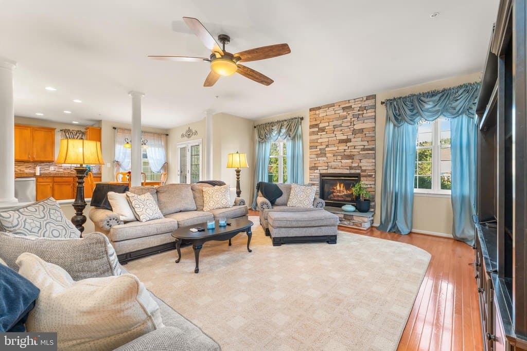 5 bedroom house for sale at 3369 Kilburn Ct Bensville 20695 - $750,000