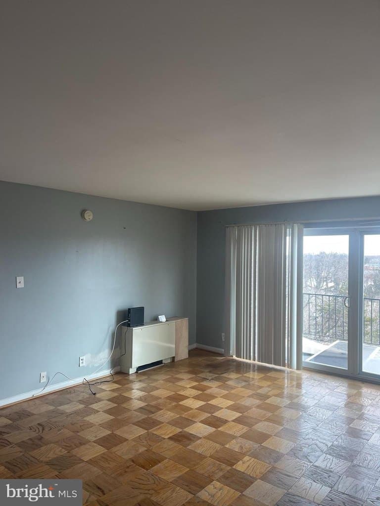 1 bedroom condo for sale at 6011 Emerson St Apt 707 Bladensburg - $73,000