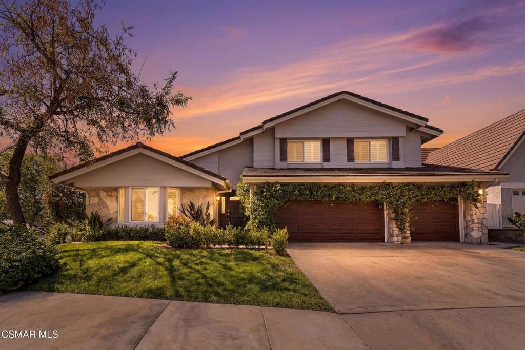 4 bedroom house for sale at 29100 Oakpath Dr Agoura Hills - $1,629,000