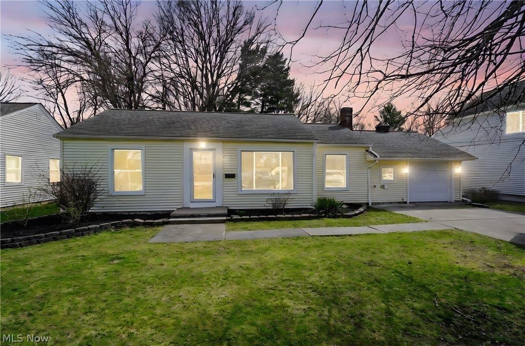 3 bedroom house for sale at 5967 Fitch Rd North Olmsted 44070 - $269,900