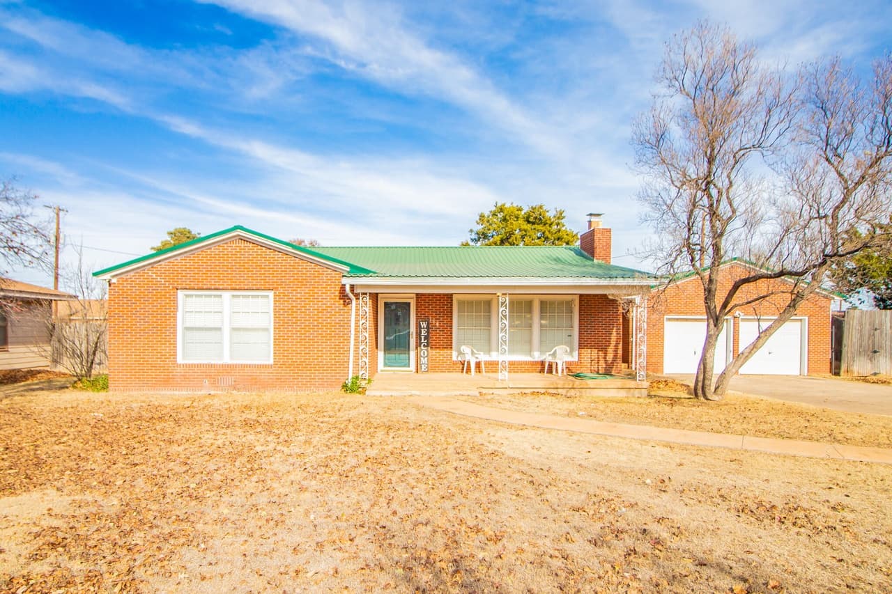 3 bedroom mobile home for sale at 716 W Mississippi St Port O'Connor 79235 - $178,000